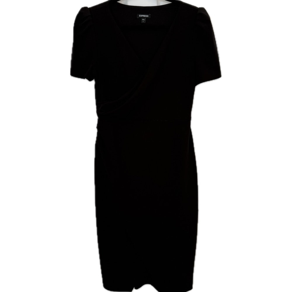 Express Black V-Neck Short Sleeve Midi Dress